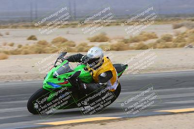 media/Mar-01-2025-Race Pace (Sat) [[ebf7b6e548]]/8-Vested (Turn 4 Inside) 11am/